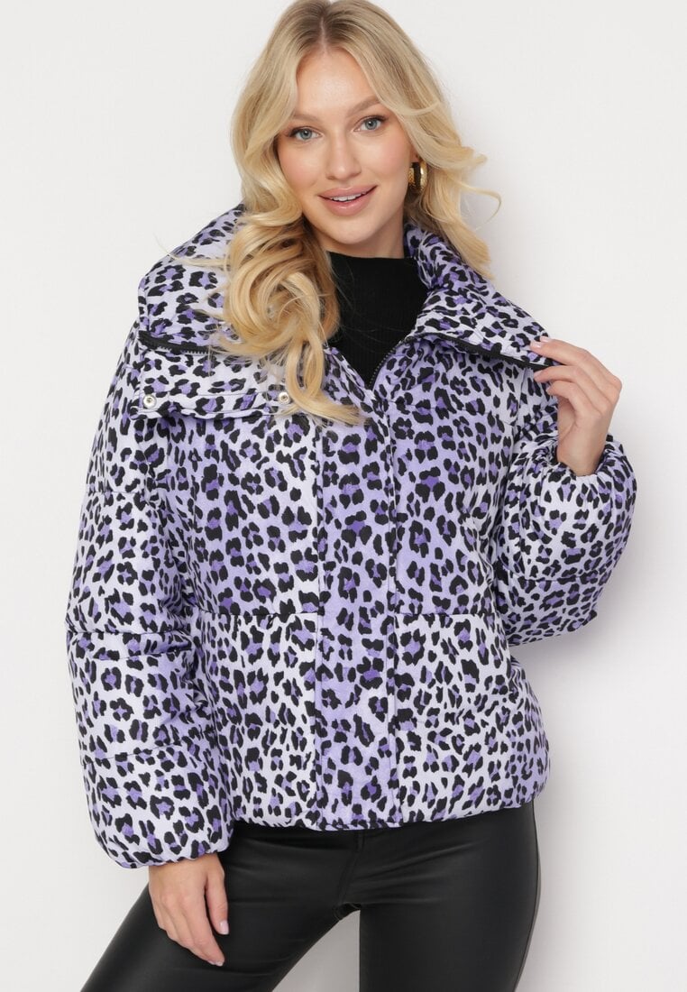 Jachetă violetă matlasată leopard cu guler înalt Baililla