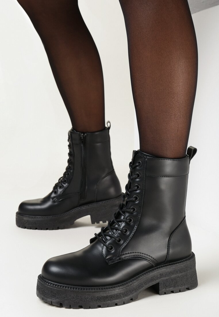 Botine Negre