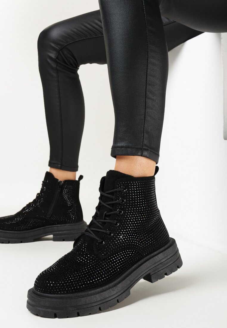 Botine Negre