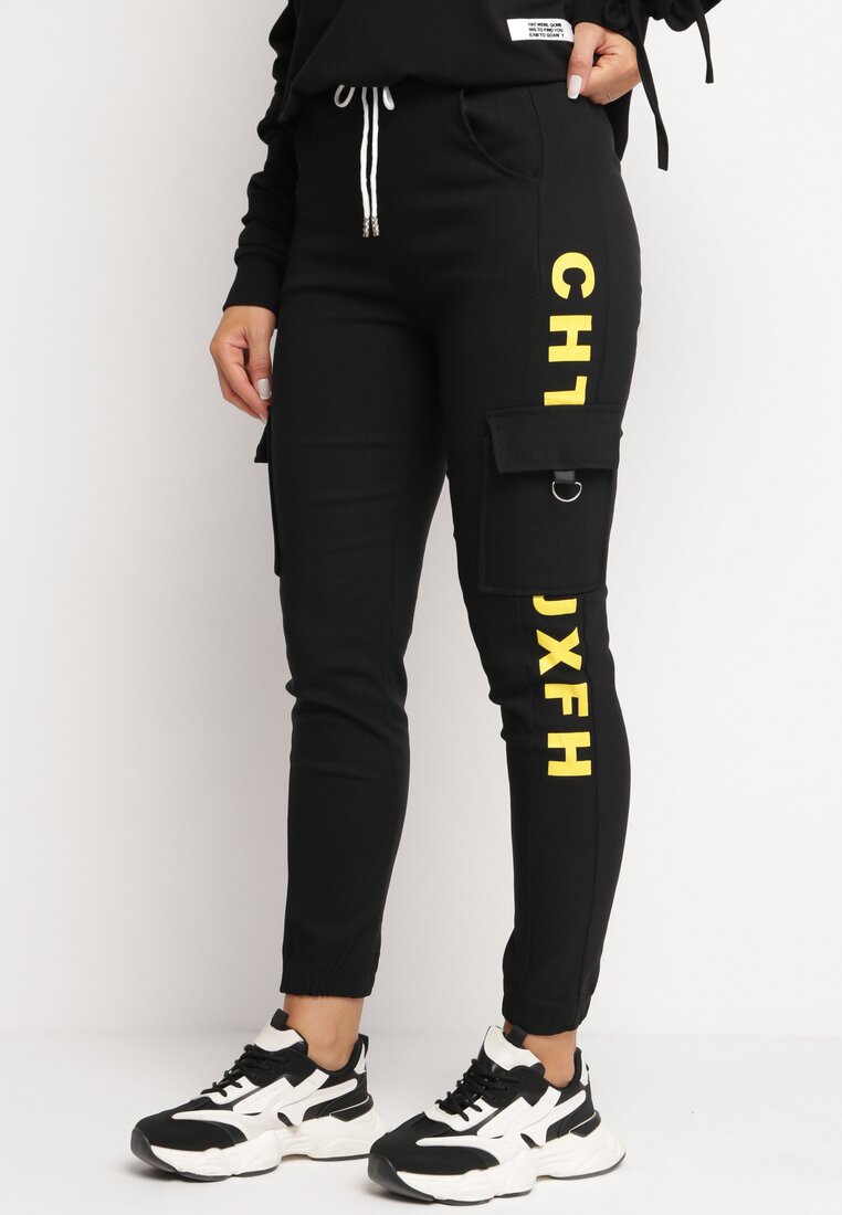 Pantaloni Galbeni