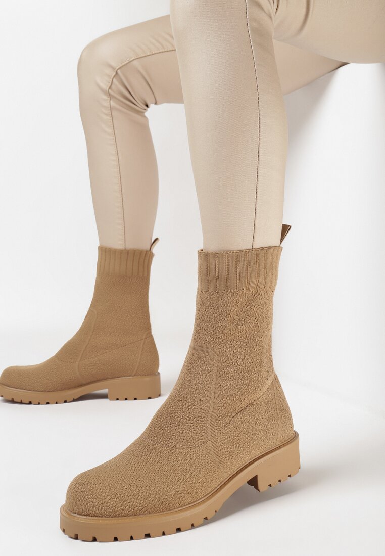 Botine Bej