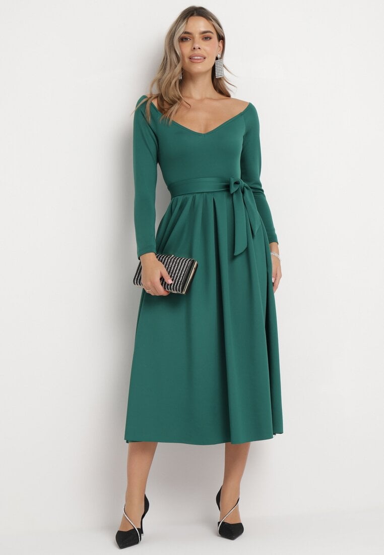 Rochie Verde Evazată Midi cu Centură și Decolteu Triunghiular Lunasky