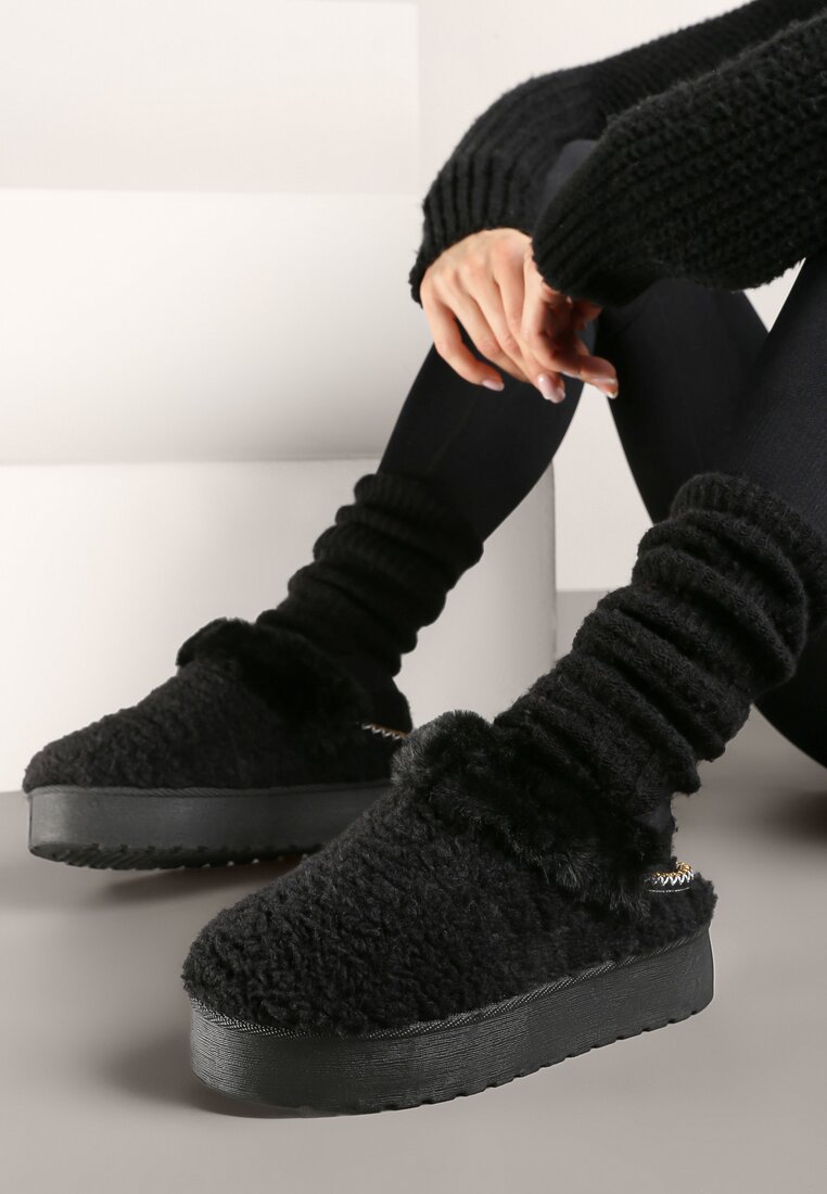 Papuci de casă Negri