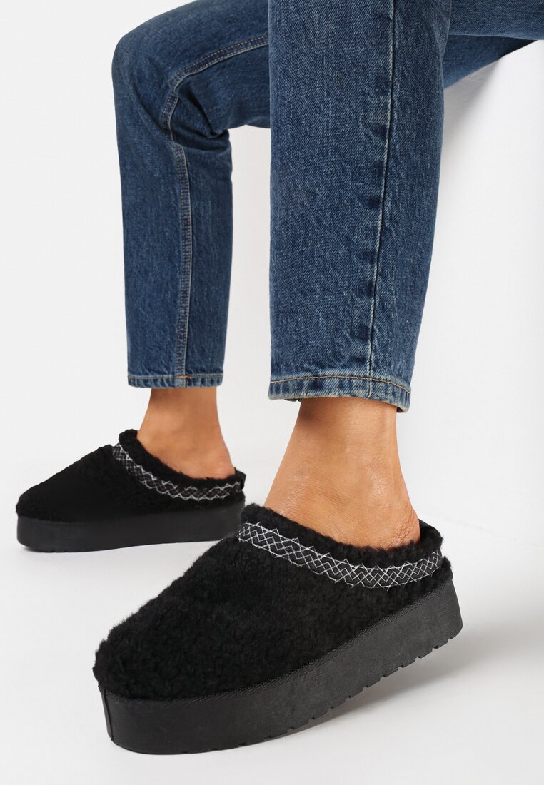 Papuci de casă Negri