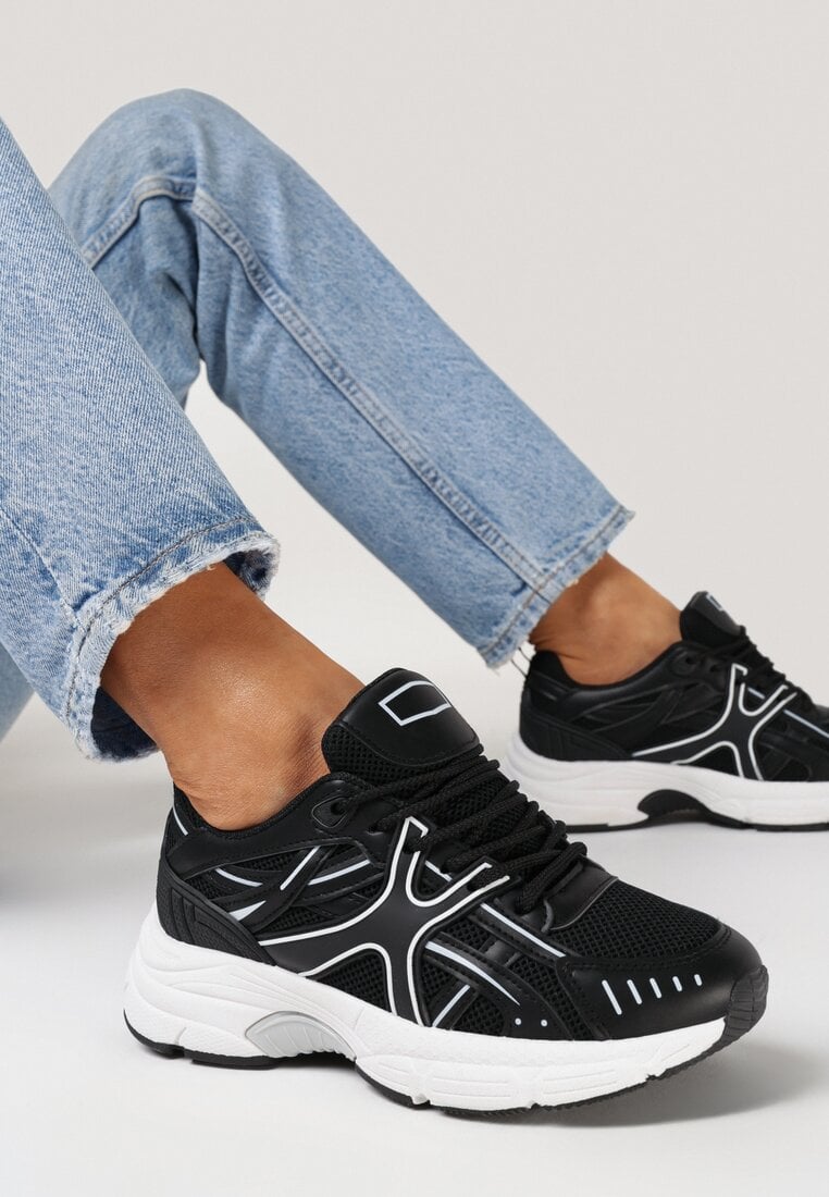 Adidași Negri cu Talpă Groasă Cloudia