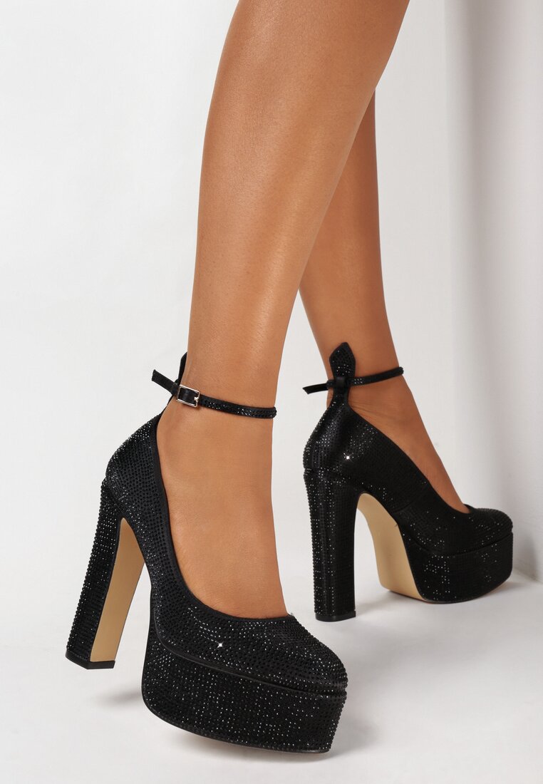 Pantofi cu toc Negri