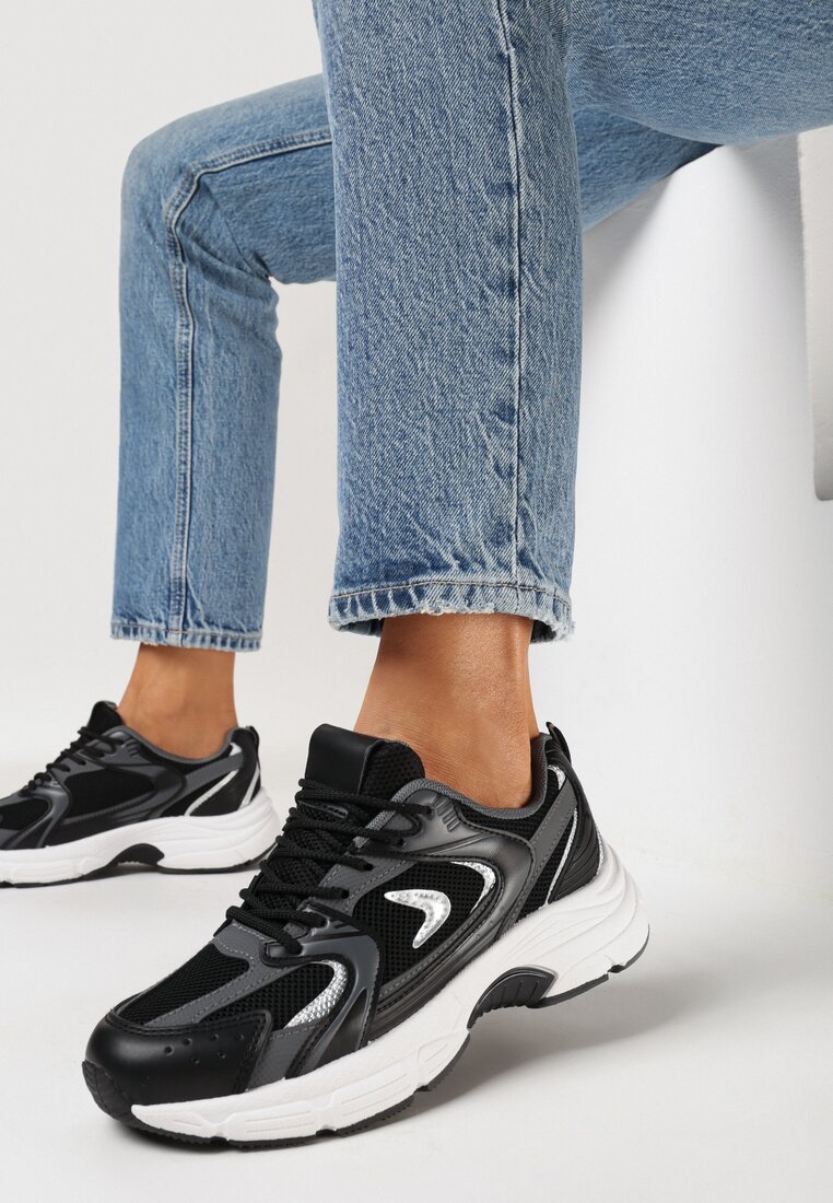 Adidași Negri din piele ecologică cu talpă plată, cu șireturi și imprimeuri Fenrial