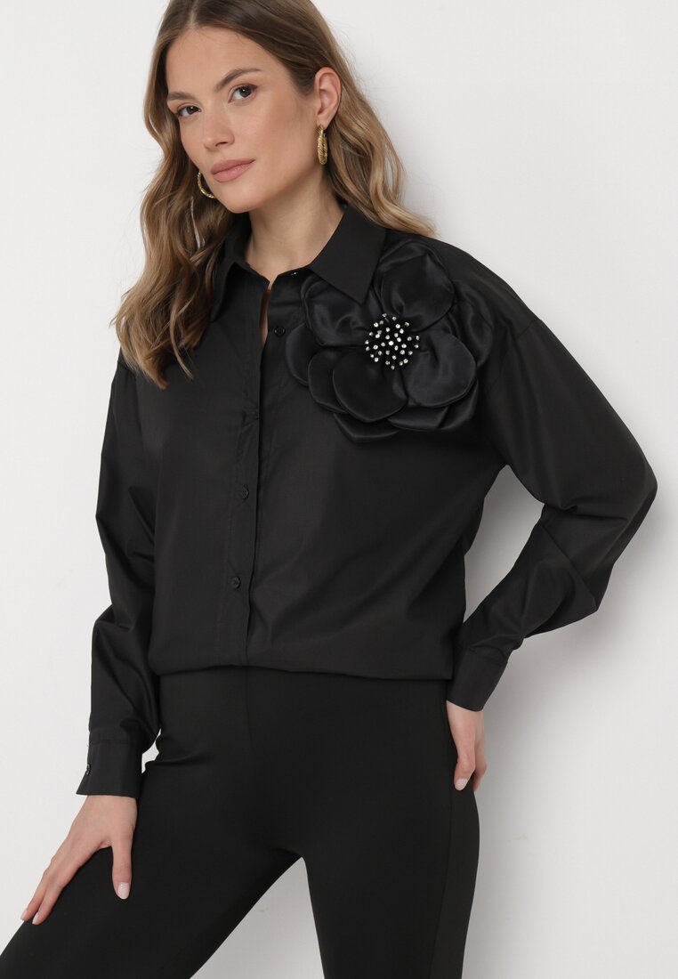 Cămașă Neagră Netedă cu nasturi cu floare decorativă Wenia