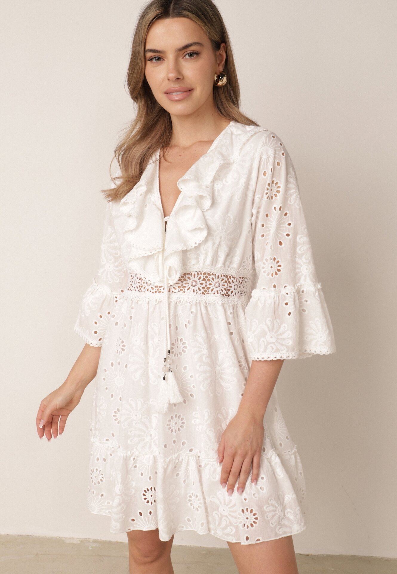 Rochie Albă Mini de bumbac din țesătură brodată cu dantelă Telvia