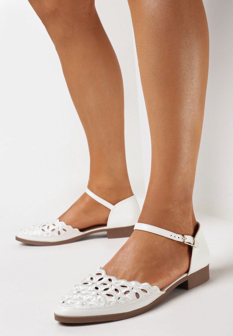 Pantofi cu toc Albi