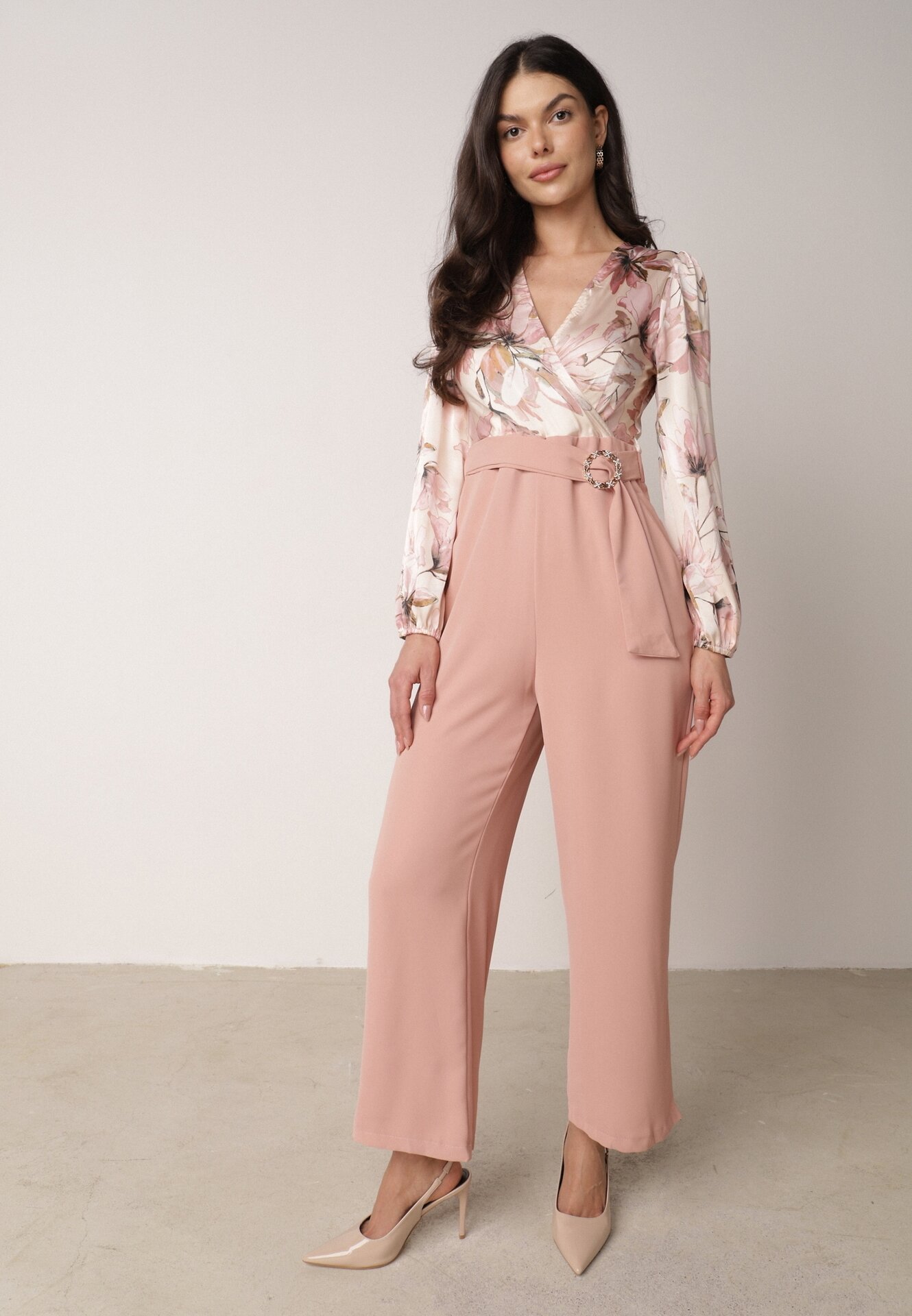 Kombinezon Roz cu picioare largi, cu top floral și curea cu cataramă Ilanvi