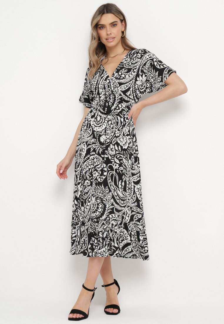 Rochie Neagră Stil Boho cu elastic în talie și ciucuri Wornima