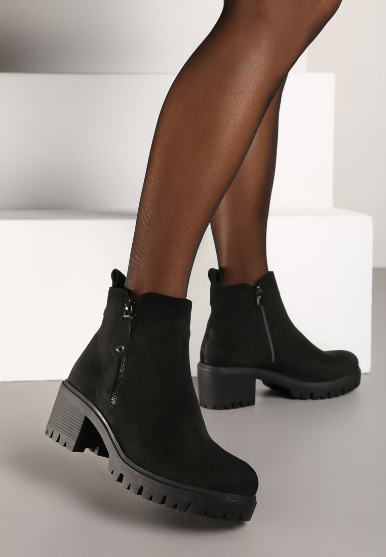 Botine Chelsea Negre cu toc decorate cu fermoar Terisettis