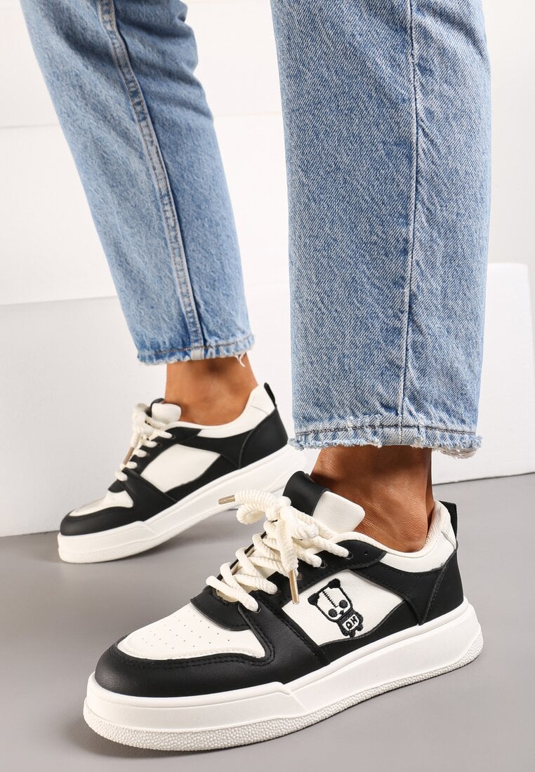 Adidași Negru-Bej din Piele Ecologică cu Talpă Groasă cu Aplică și Șireturi Irveta