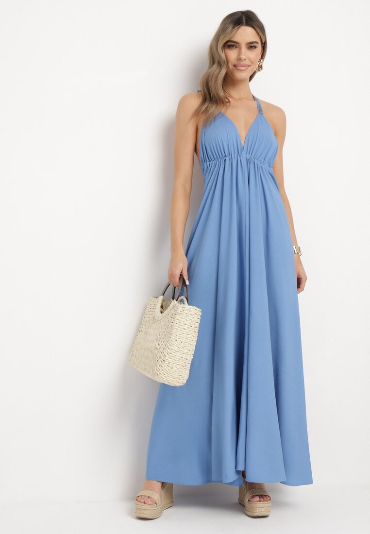 Rochie Albastră din Viscoză cu un Croi Foarte Evazat Legată la Gât Uldren