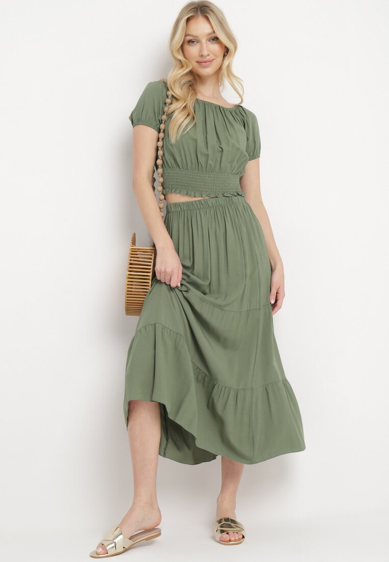 Compleu Verde de Vară din Viscoză Bluză Tip Carmen și Fustă Cloș Svaine
