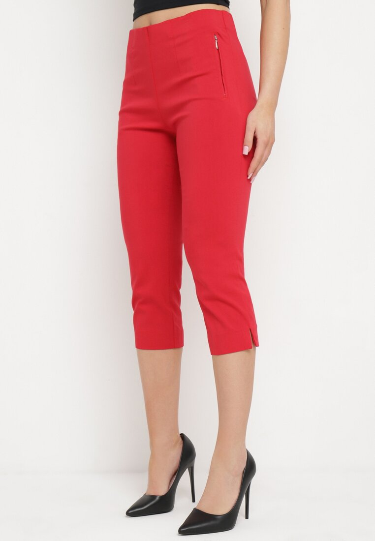 Pantaloni Roșii