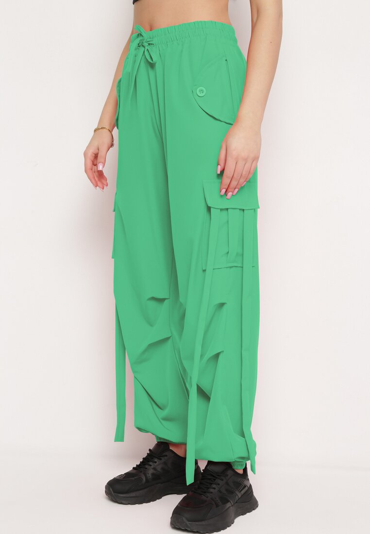 Pantaloni Verzi