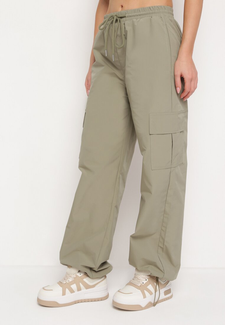 Pantaloni Verzi