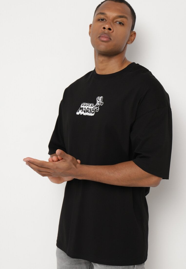 Tricou Negru Oversize din Bumbac cu Imprimeu în Față și pe Spate Mannesha