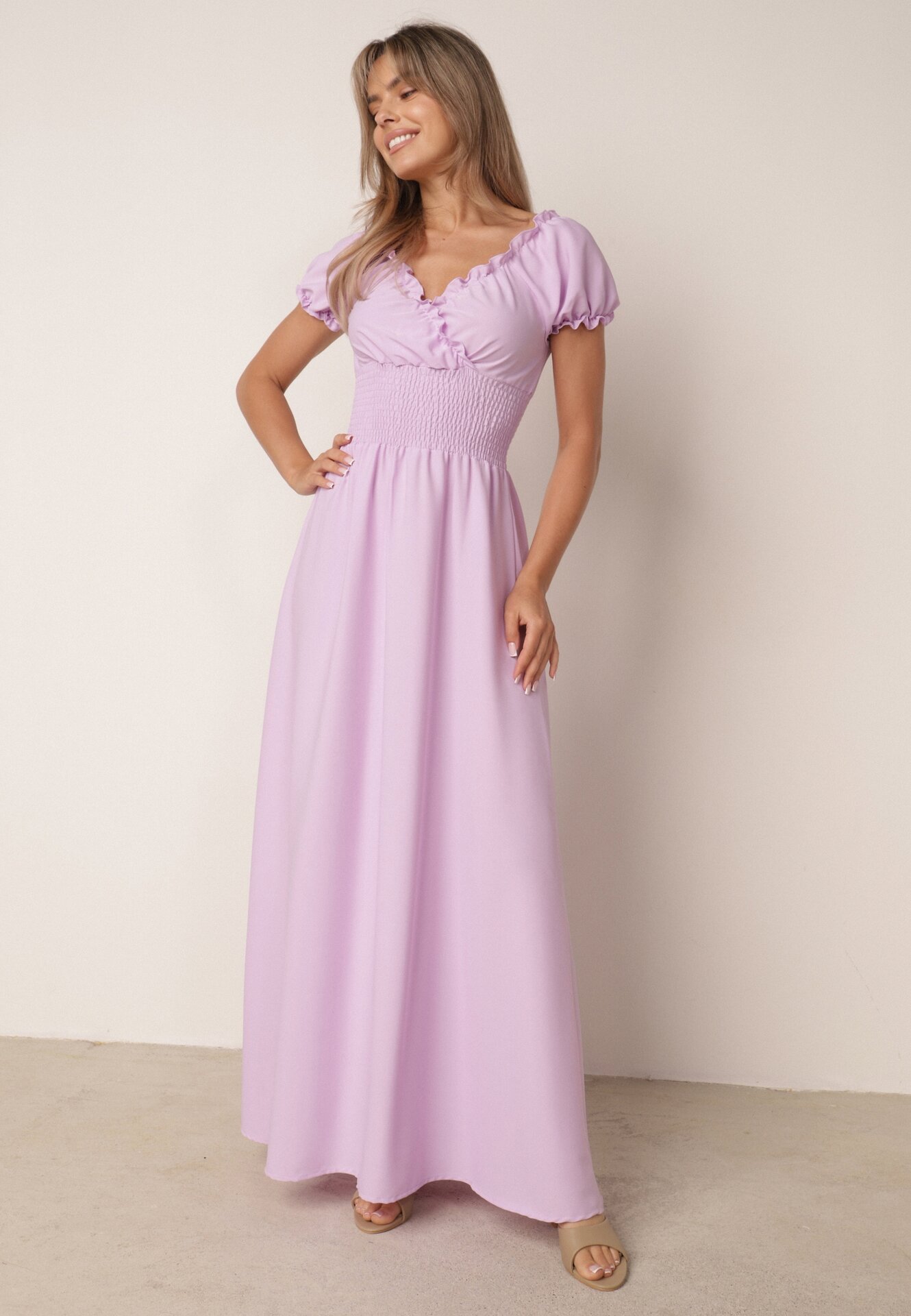 Rochie violetă de viscoză cu elastic în talie și decolteu triunghiular Quneri