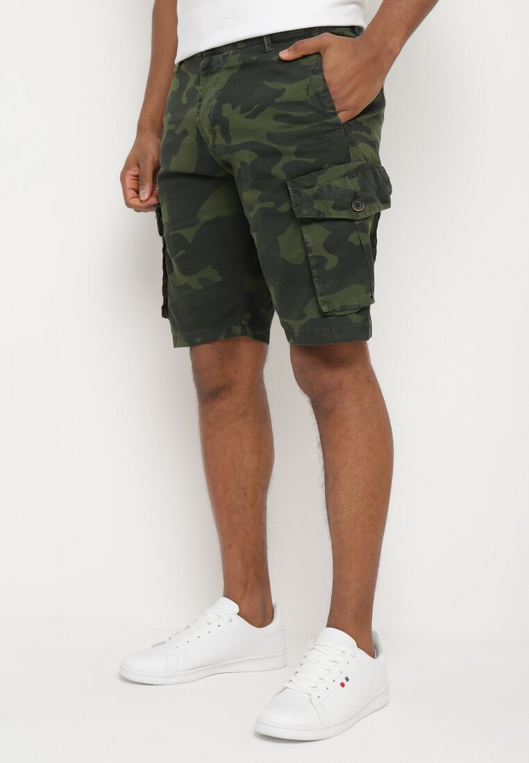 Pantaloni scurți Verzi