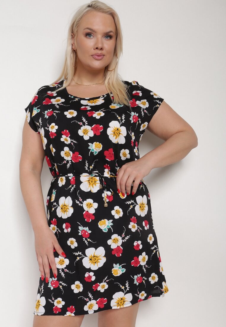 Rochie vâscoză Negru-Roșu cu flori cu curea din material în talie Risse