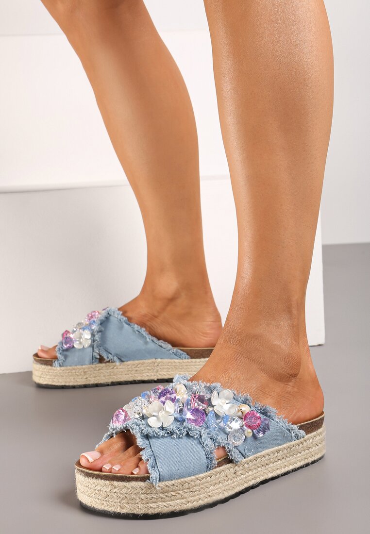 Papuci Albastru deschis