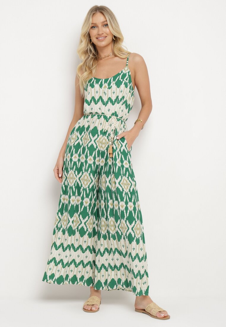 Salopetă Verde de viscoză cu bretele, cu o curea din material textil cu model geometric Vikie