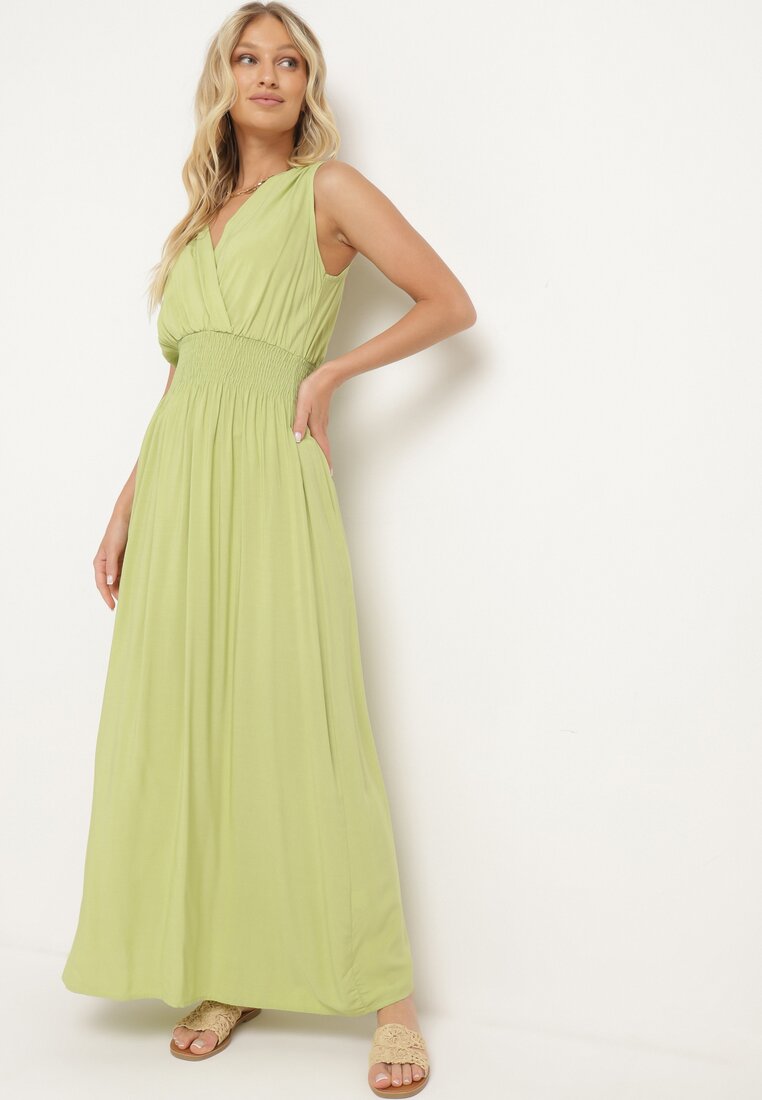 Rochie Verde din Viscoză cu Decolteu Petrecut și Elastic în Talie Joridia