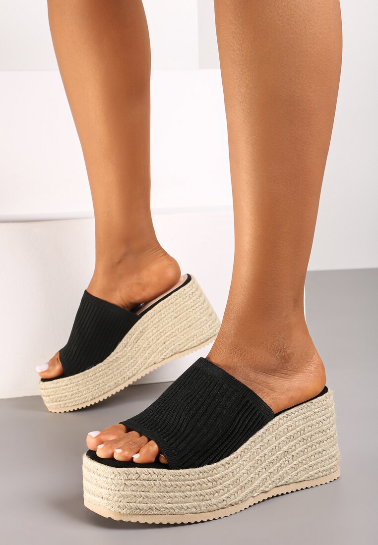 Papuci Clasici Negri pe Pană Împletită Nelmarin