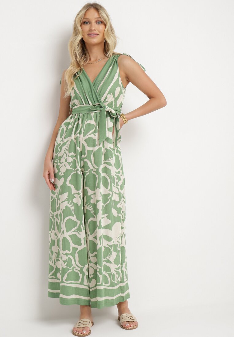 Salopetă Petrecută Verde cu viscoză cu elastic în talie și curea din material Inatia