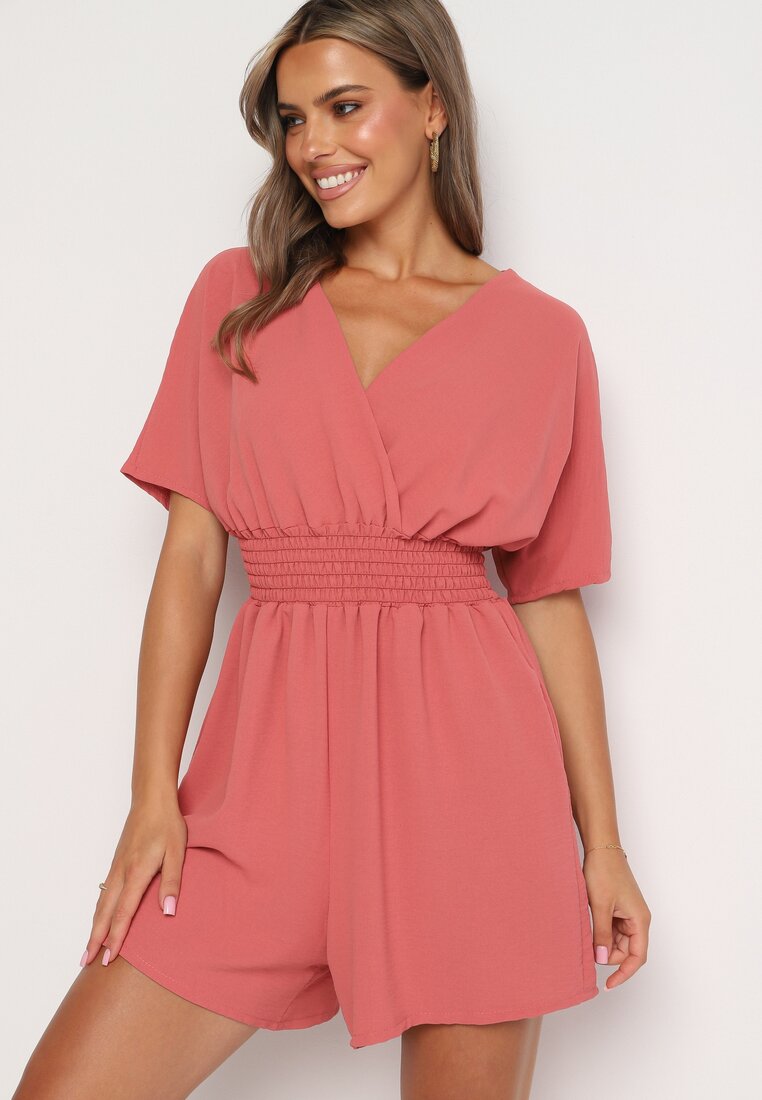 Salopetă Roz cu Decolteu Petrecut și Elastic în Talie Belandrea