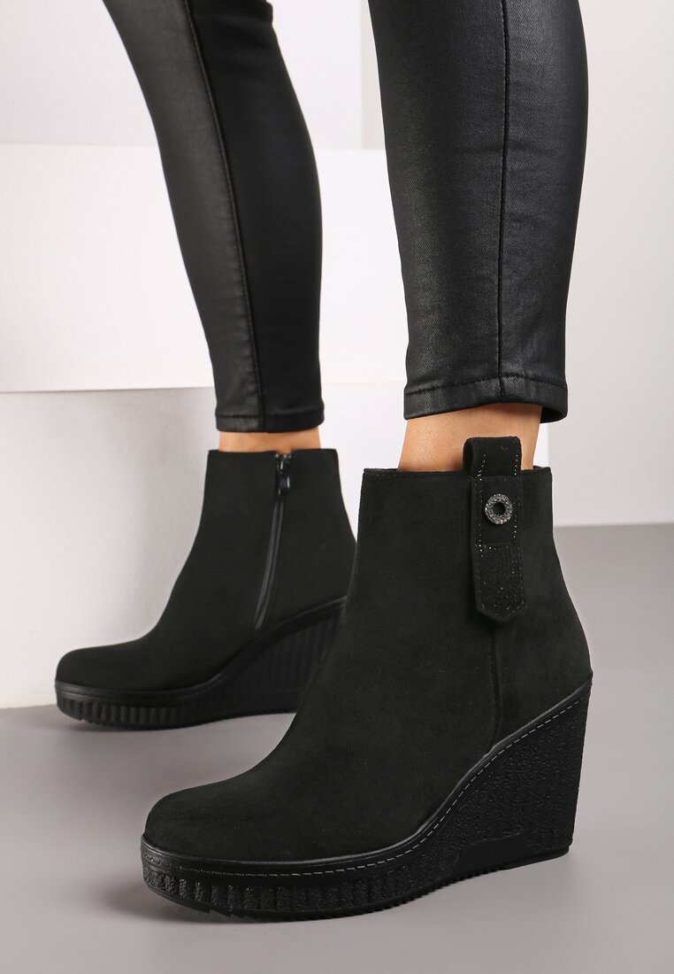 Botine Negre