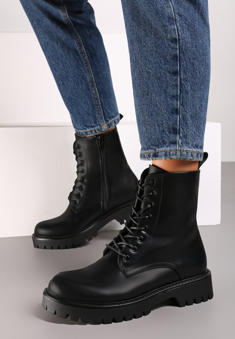 Botine Negre
