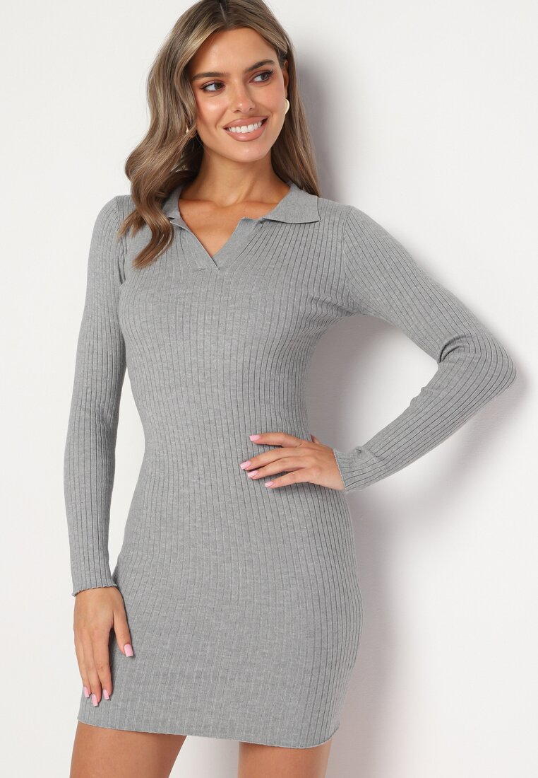 Rochie Gri Tricotată Reiată cu Guler Merivanae