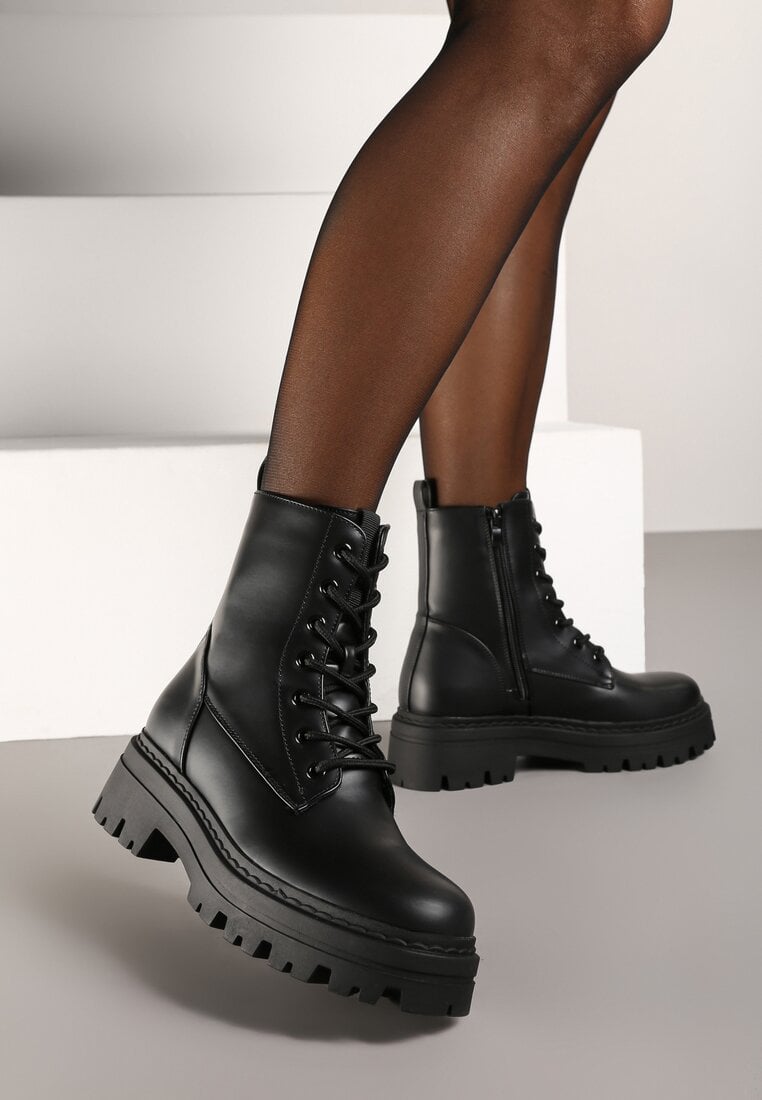 Botine Negre