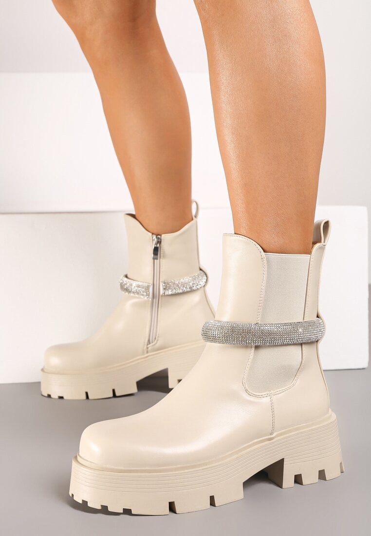 Botine Bej