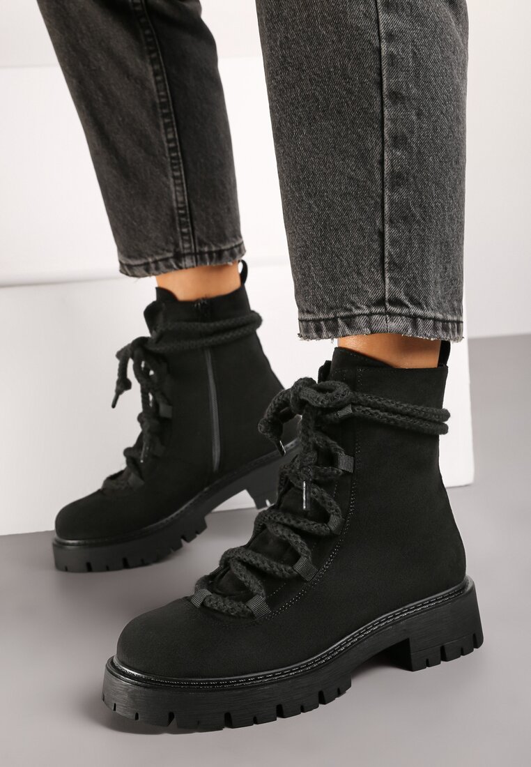 Botine Negre