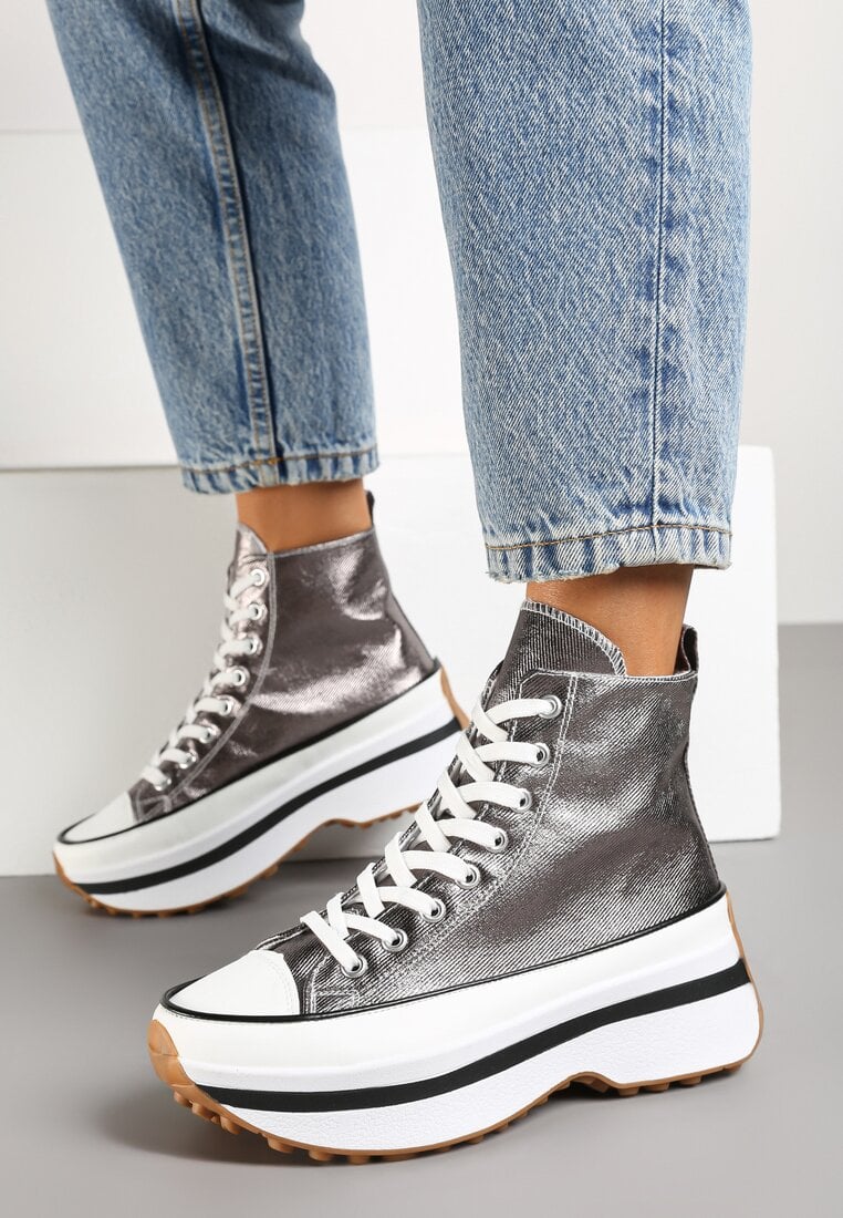 Teniși înalți Argintii