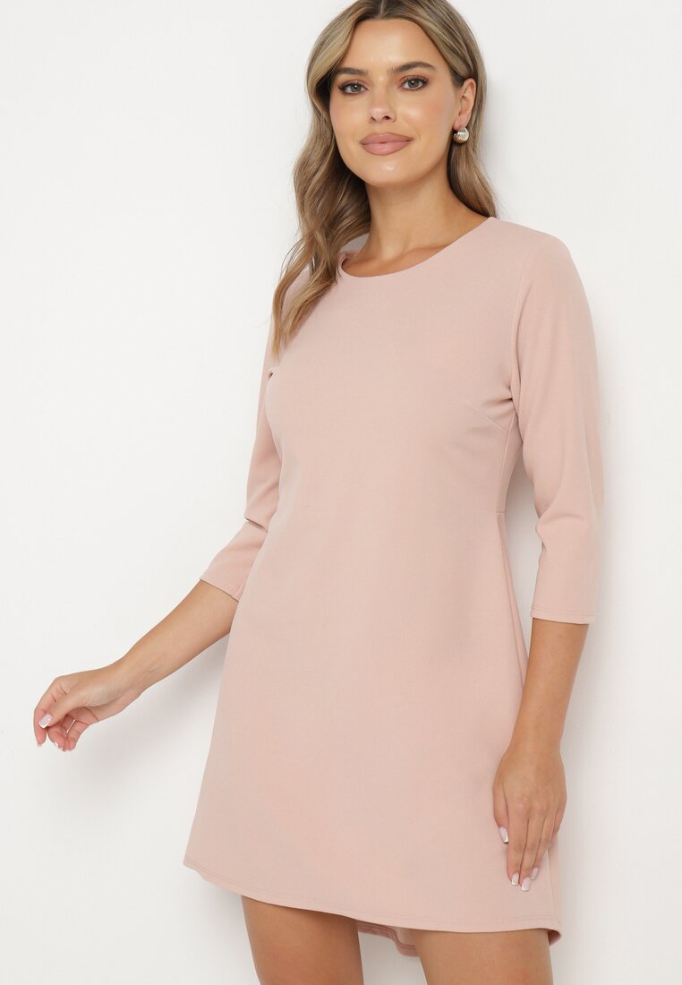 Rochie roz tip trapez cu spatele mai lung Gemirina