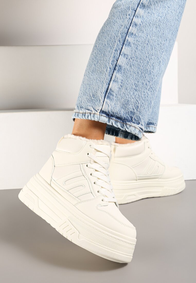 Botine Bej