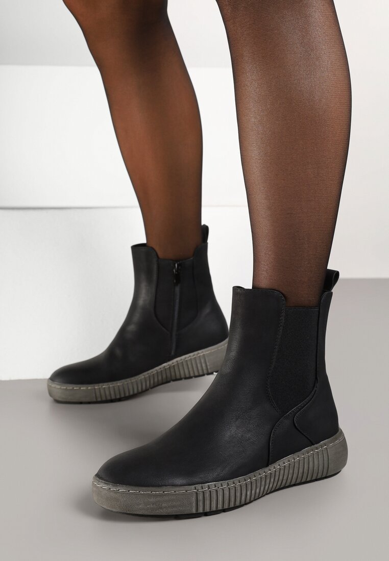 Botine Negre
