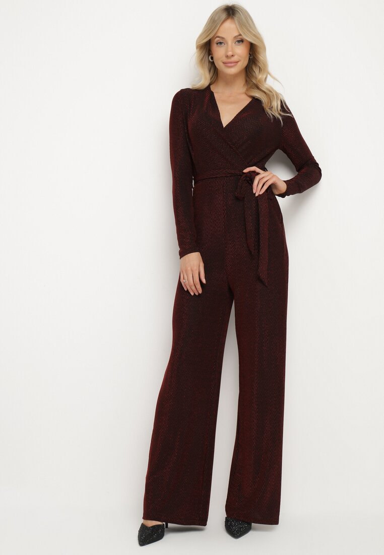 Salopetă Vișinie Cambrată cu Viscoză Ornată cu Curea și Fir Metalic Lilanna