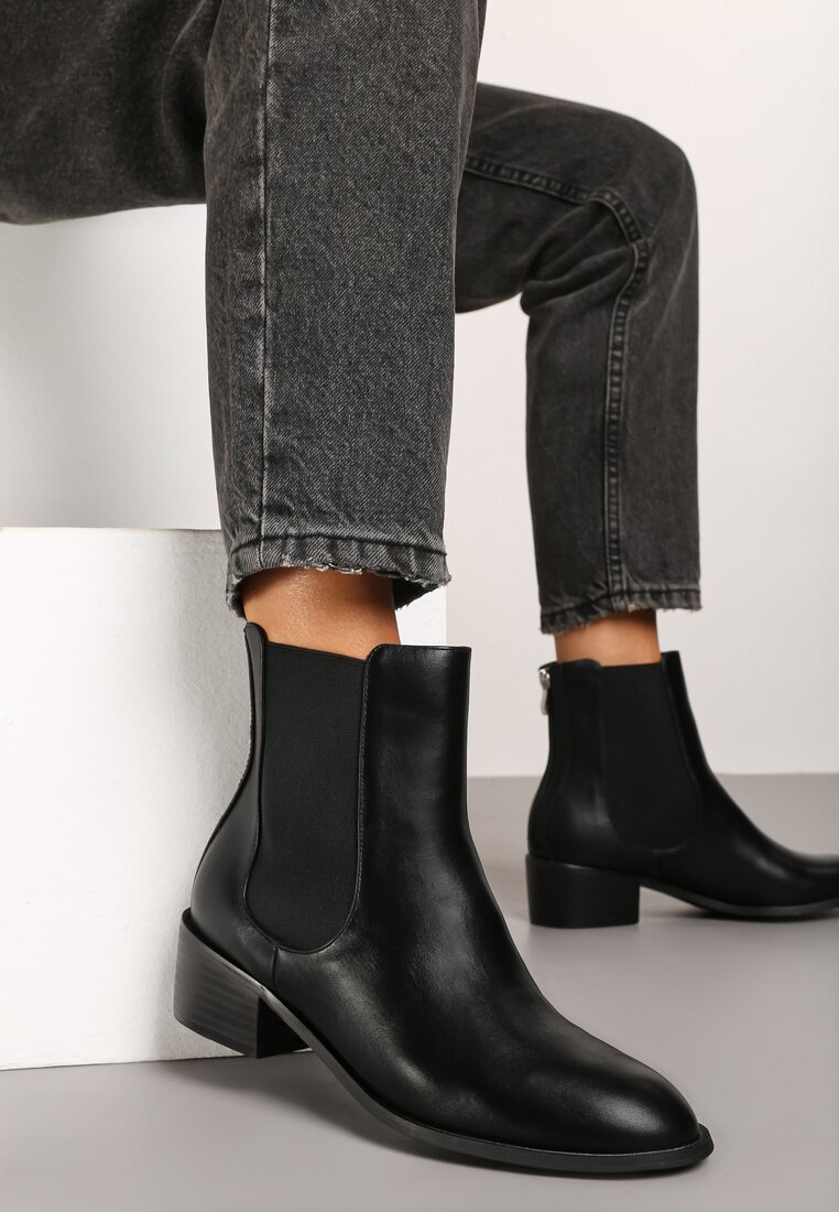 Botine Negre