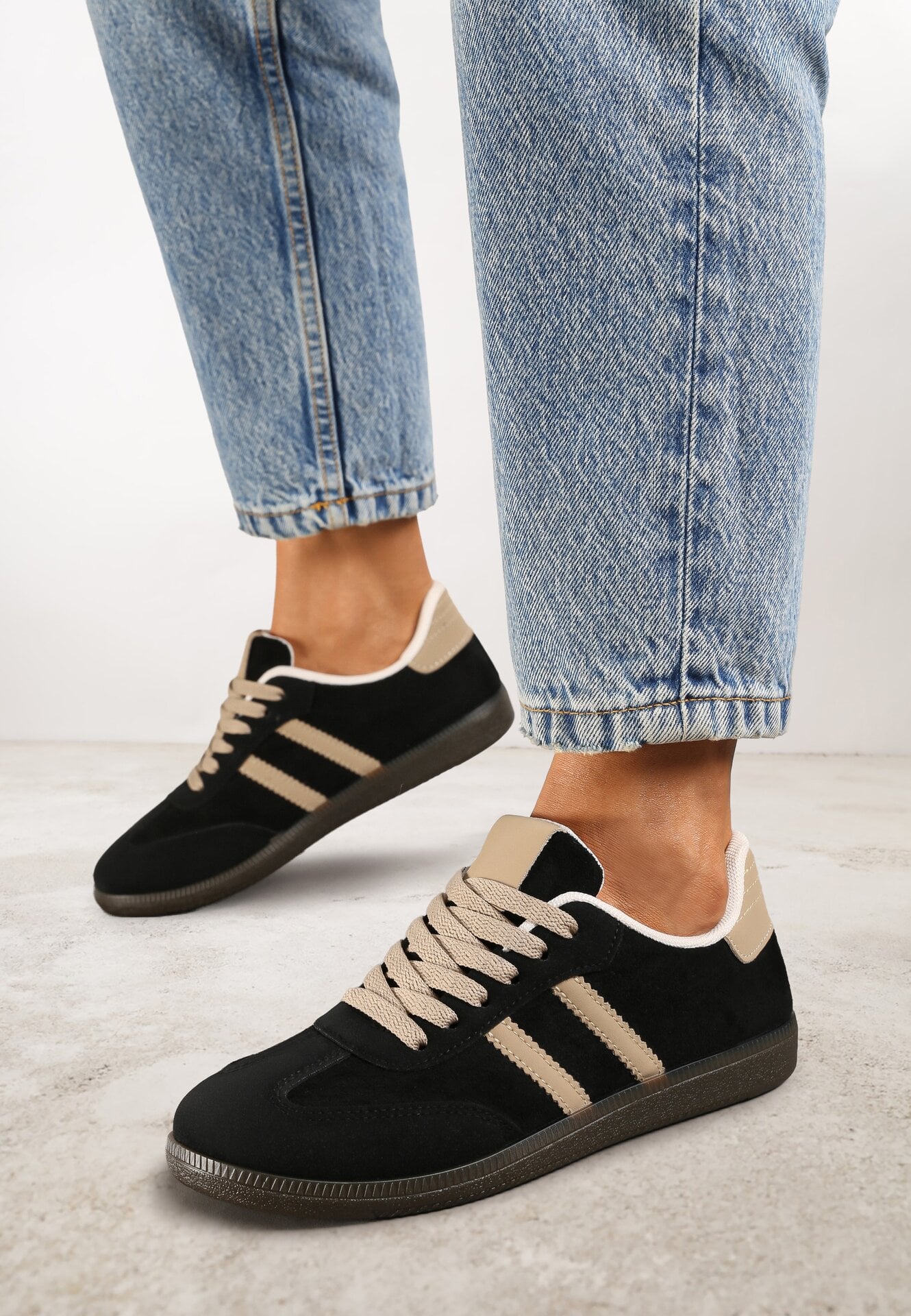 Adidași Negri din Imitație de Piele Întoarsă cu Talpă Plată Memeriana