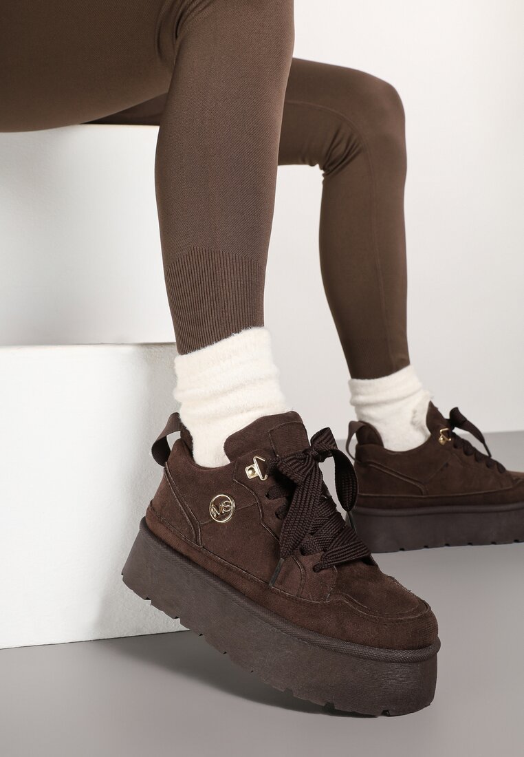Adidași Maro din imitație de piele întoarsă cu platformă, căptușiți cu blană Sennalia