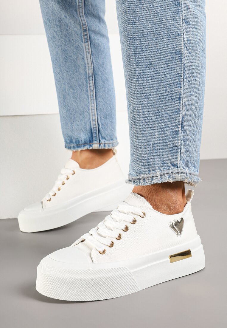 Teniși înalți Albi