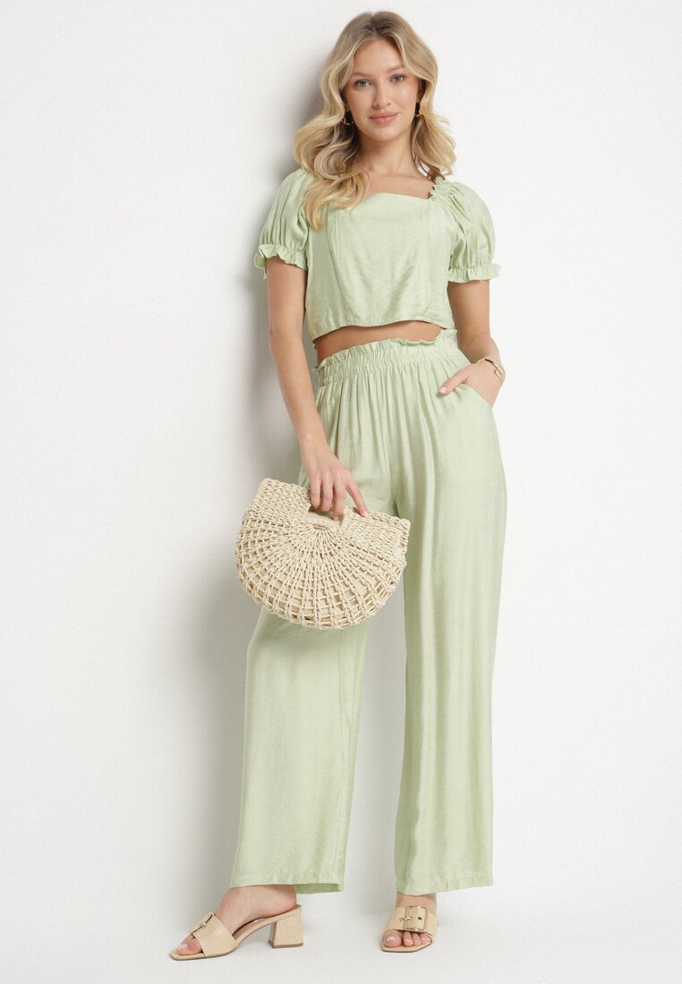 Set de vâscoză verde deschis cu pantaloni largi și top Heltebia