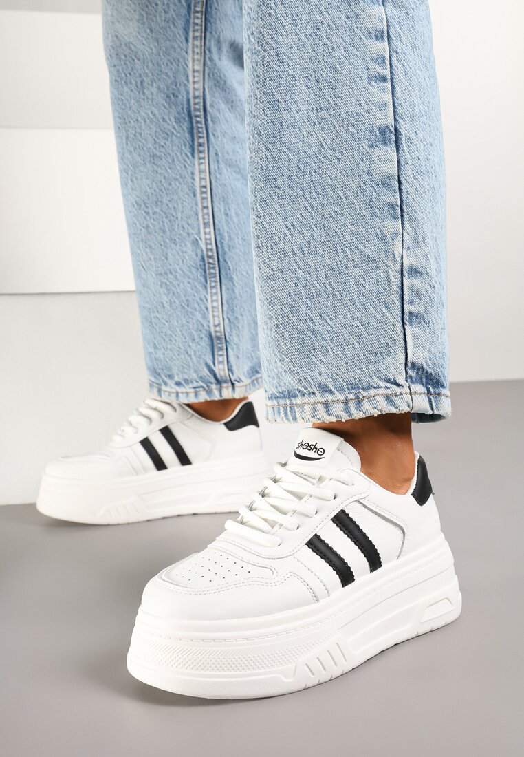 Adidași Alb-Negru pe Talpă Groasă cu Perforații și Barete Fonistia